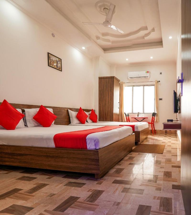 Hotel Heritage Koch Bihar Экстерьер фото