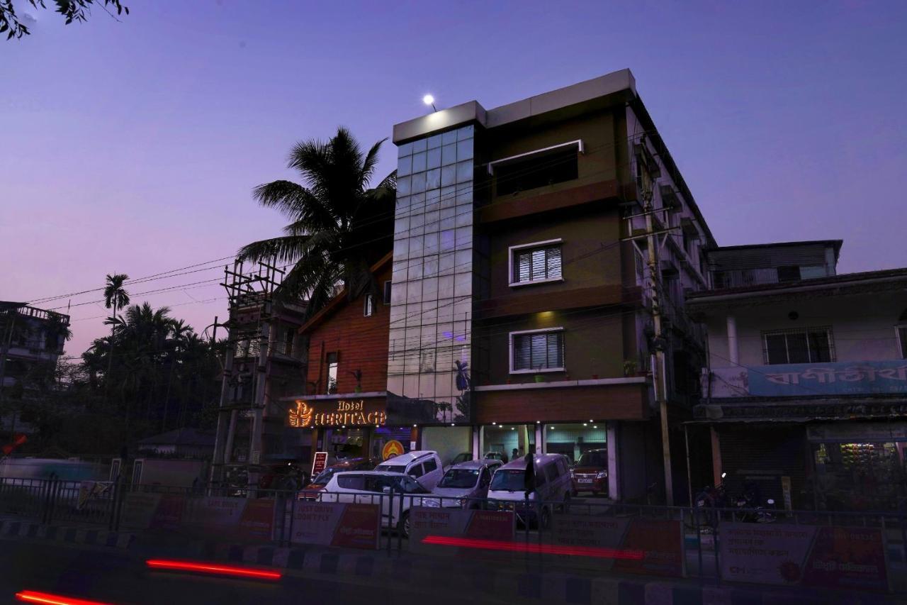 Hotel Heritage Koch Bihar Экстерьер фото