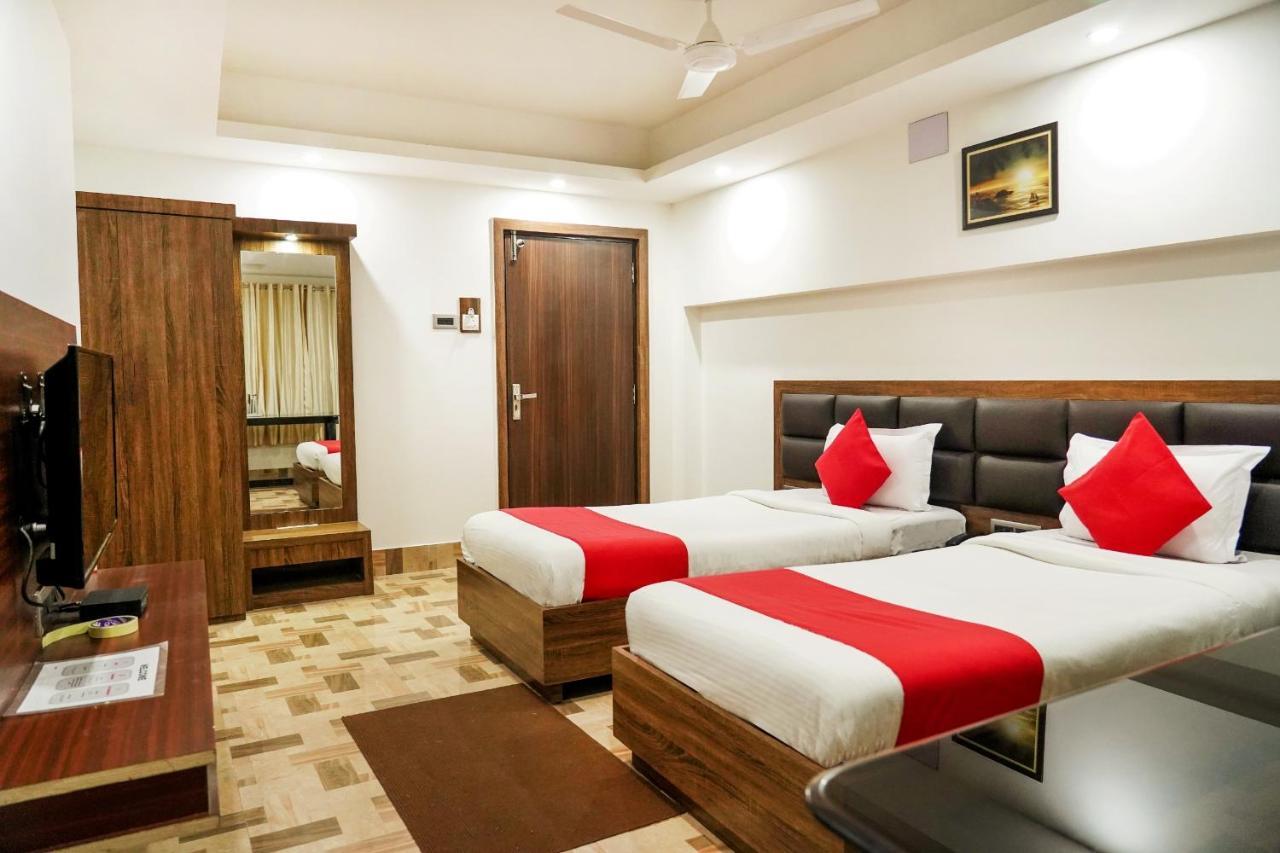 Hotel Heritage Koch Bihar Экстерьер фото