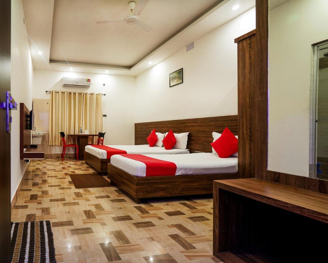 Hotel Heritage Koch Bihar Экстерьер фото