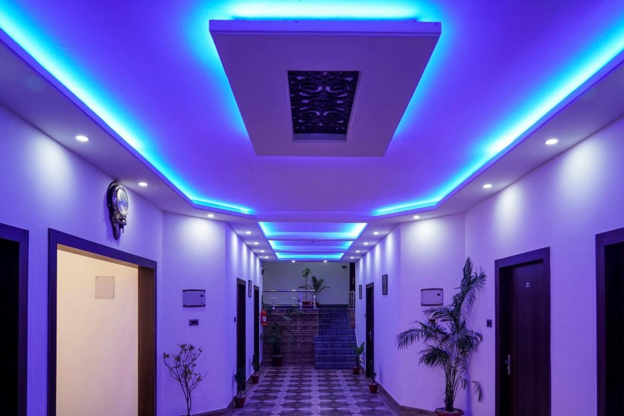 Hotel Heritage Koch Bihar Экстерьер фото